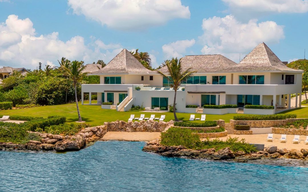 The Azul Estate, Villa Azul